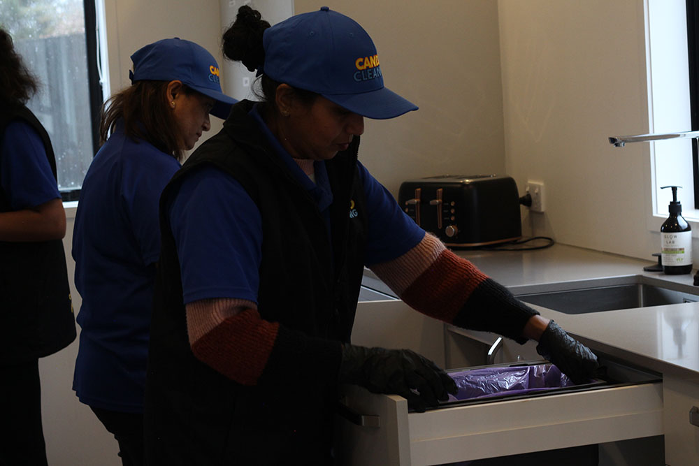 Oven Cleaning – “The Lasagne That Wouldn’t Die